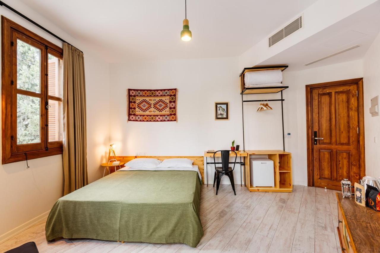 Djumba Hotel & Cafe Никосия Экстерьер фото