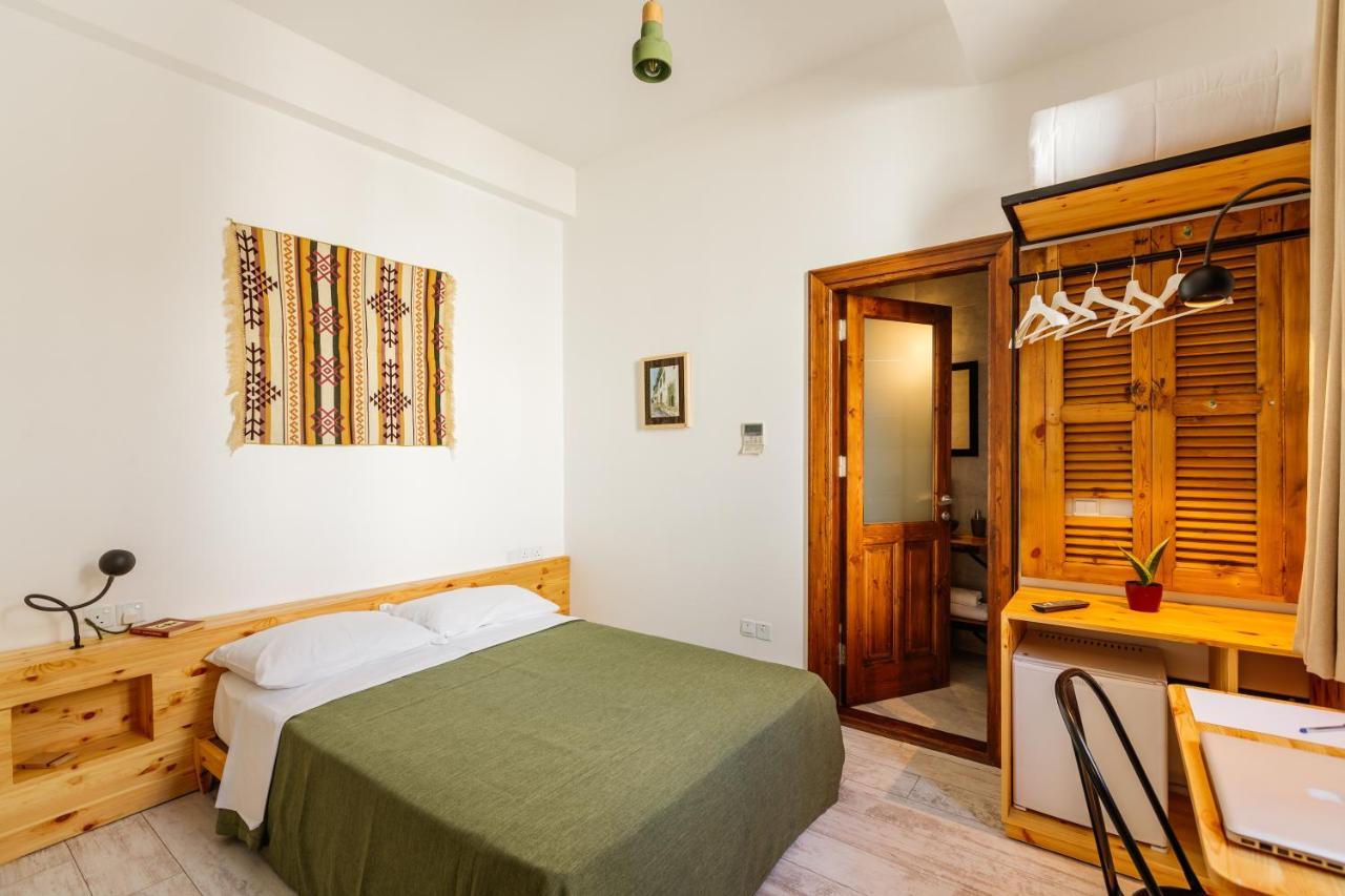 Djumba Hotel & Cafe Никосия Экстерьер фото